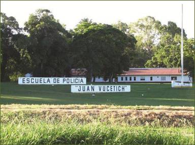 Escuela de policia