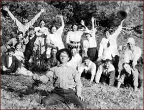 Descripcin: Croatian_picnic_CapSante_Anacortes_1910s.jpg