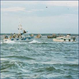 Descripcin: fishing in bristol bay 1990.jpg